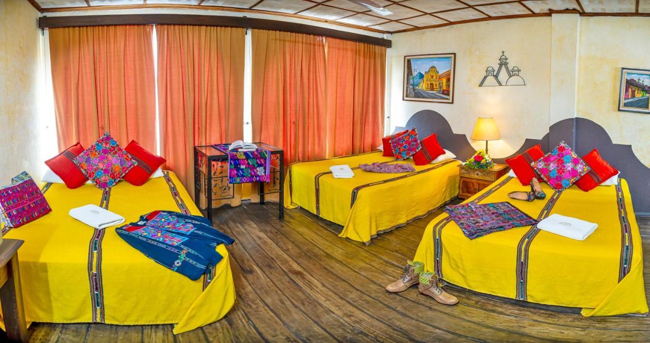 Don Valentino Hotel Antigua Bagian luar foto